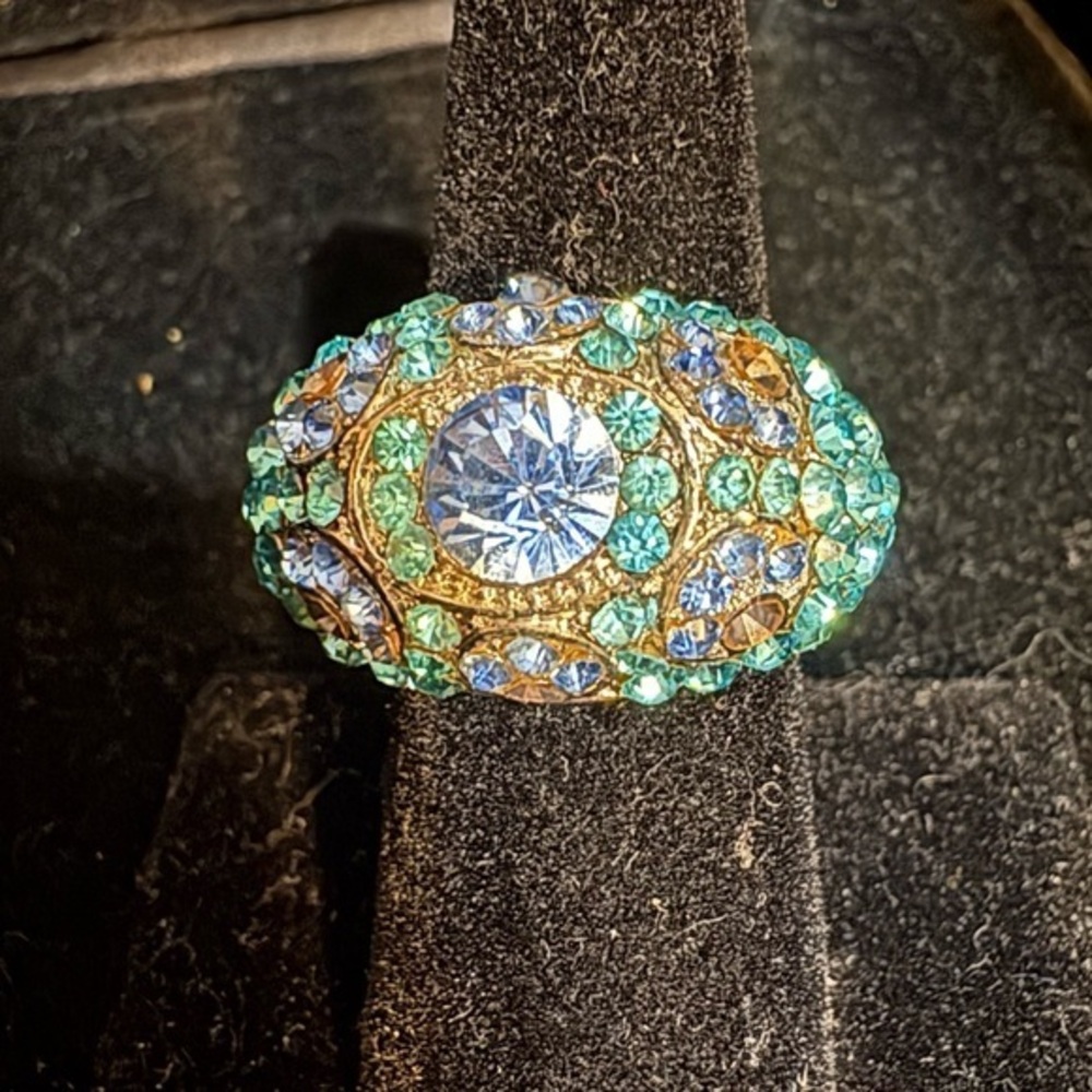 Vintage style Gold and Blue Crystal costume ring
